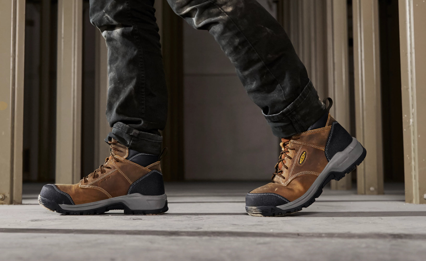 Men's Evanston 6" ESD Boot (Carbon Toe) | Bison/Black - Image 7